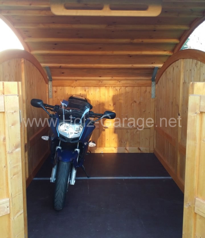 Motorradgarage aus Holz - Beispiel & Muster 